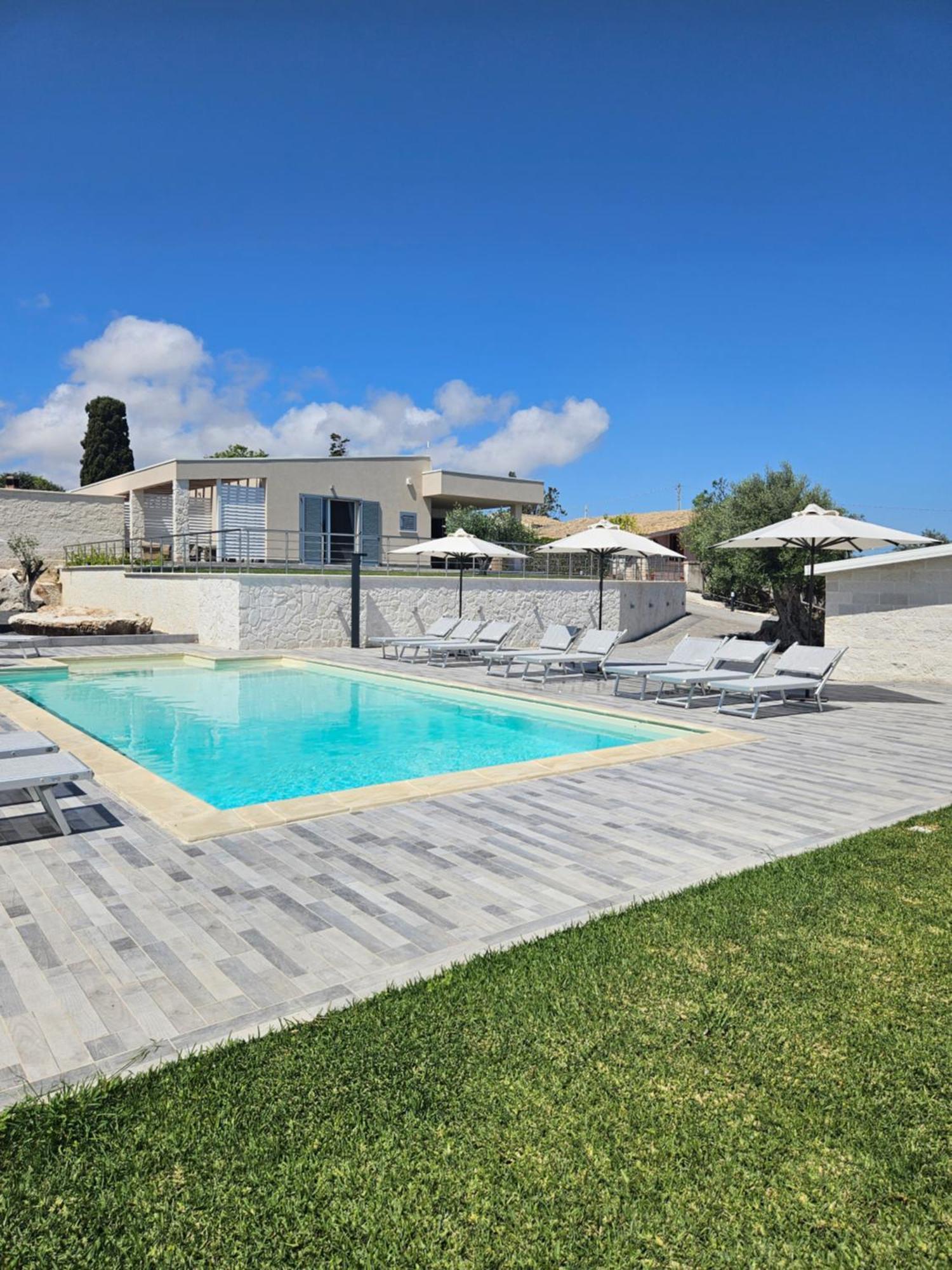 Cava Del Sol Villa Augusta Exterior photo