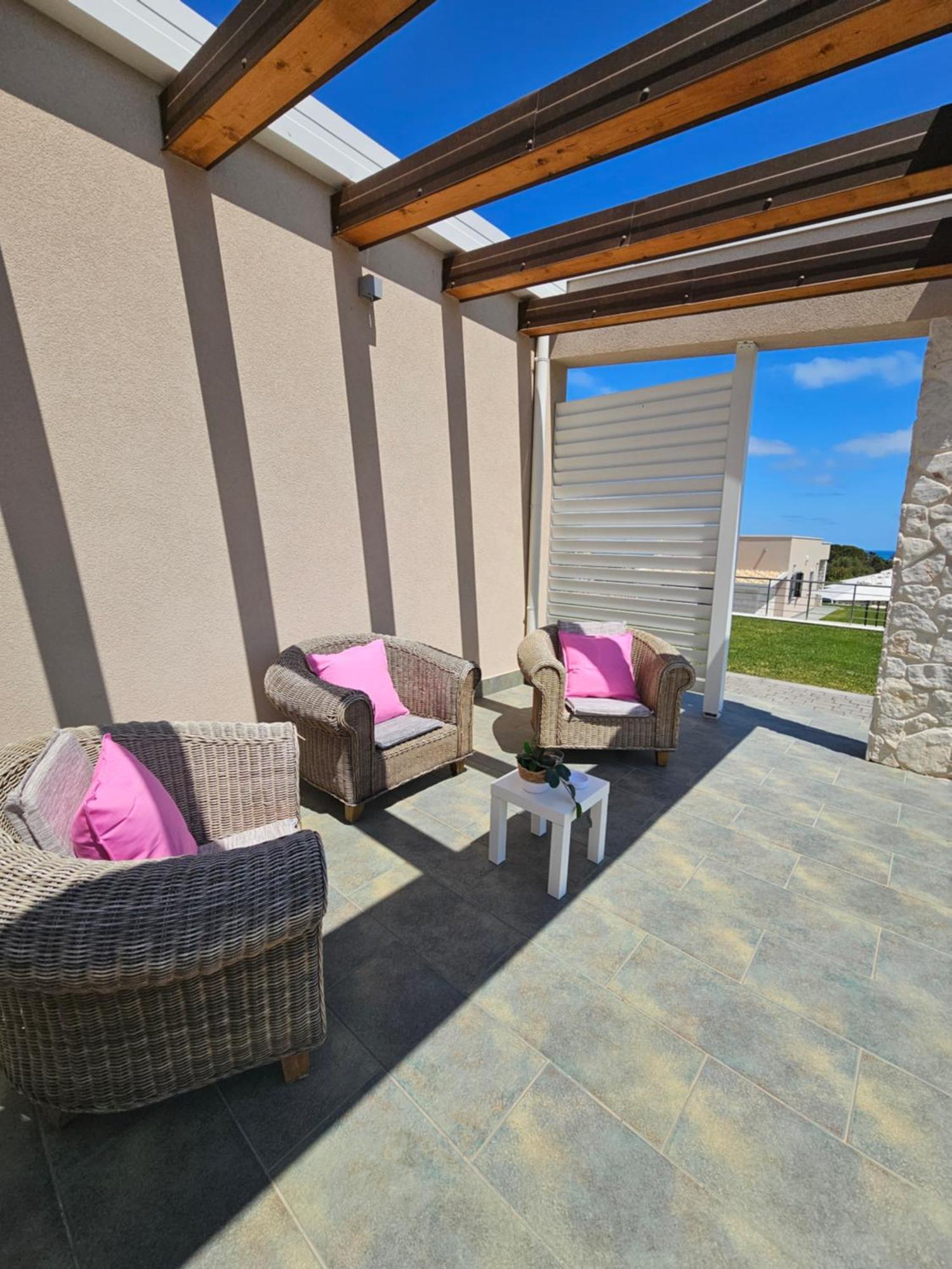 Cava Del Sol Villa Augusta Exterior photo